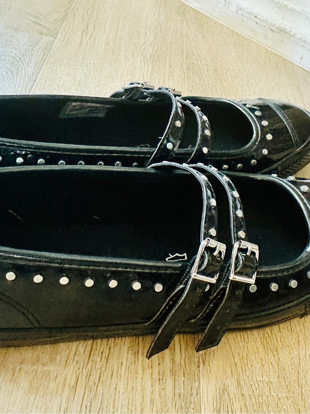 Converse Chuck Taylor All Star Dainty Mary Jane Studded Black Patent Shoes - Picture 7 of 7